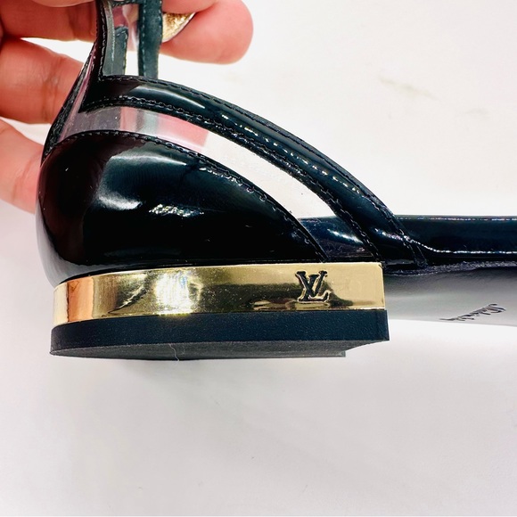 Authentic Louis Vuitton Save The Last Dance Flat Sandals 7 EUC / Like New - Picture 7 of 10